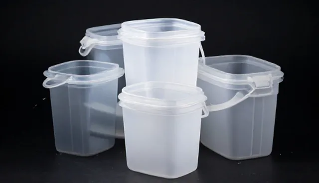 塑料容器性能评估:适用条件与限制分析